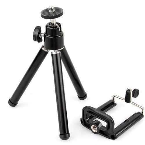 Mini Tripie + Clip Para Cualquier Celular (Altura Maxima 23 CM) Negro y Plata